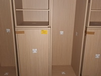 Lot 425 - modulaire kasten - afbeelding 1 van  2