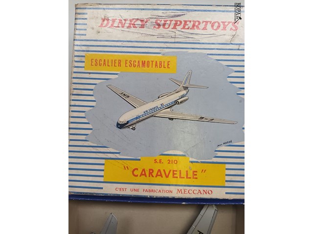Lot 426 - dinky supertoys vliegtuig - afbeelding 2 van  3