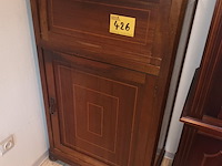 Lot 426 - kastje - afbeelding 1 van  4
