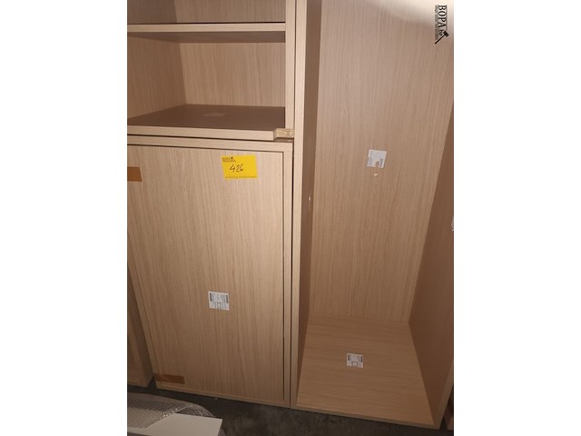 Lot 426 - modulaire kasten - afbeelding 2 van  2