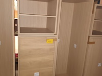 Lot 427 - modulaire kasten - afbeelding 1 van  2