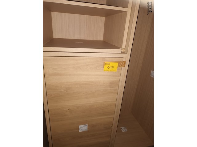 Lot 427 - modulaire kasten - afbeelding 2 van  2