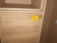 Lot 427 - modulaire kasten - afbeelding 2 van  2