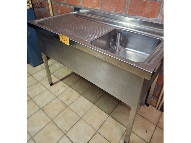 Lot 427 - rvs spoeltafel - afbeelding 1 van  1