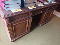 Lot 428 - antiek bureau - afbeelding 2 van  5