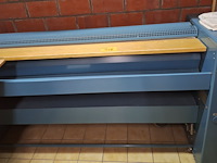 Lot 428 - strijkmachine miele - afbeelding 1 van  2