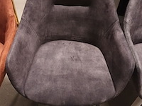 Lot 43 - armstoel turner. 2 stuks - afbeelding 2 van  5