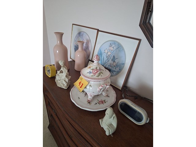 Lot 43 - decoratie en wekkers. 12 stuks - afbeelding 2 van  5