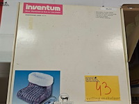 Lot 43 - inventum voetenverwarmer scheerwol nieuw - afbeelding 1 van  3