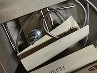 Lot 43 - miele diverse onderdelen - afbeelding 3 van  7