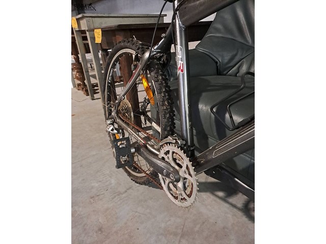 Lot 43 - mountainbike trek - afbeelding 3 van  4