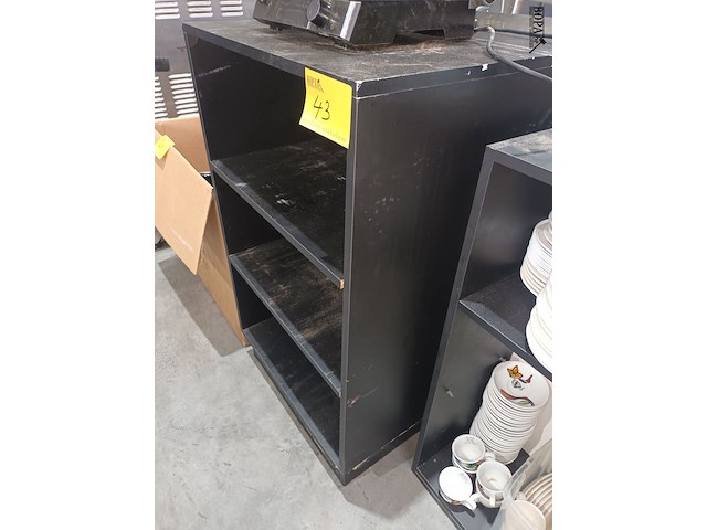 Lot 43 - open kast - afbeelding 2 van  3