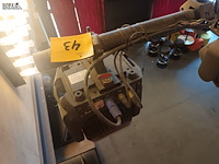 Lot 43 - professioneel partylight en beamspot nicols - afbeelding 2 van  2