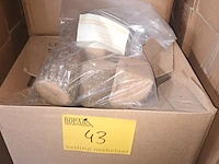 Lot 43 - rookhout chunks steeneik 1 kg. 19 stuks