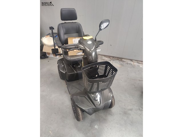 Lot 43 - scootmobiel strider - afbeelding 1 van  7