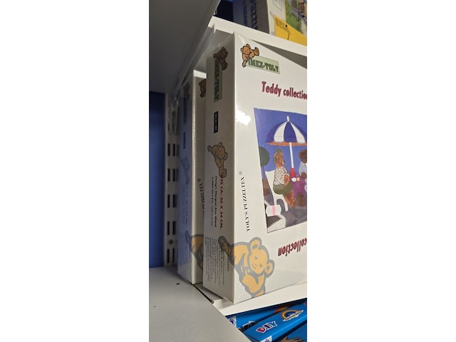 Lot 43 - teddy collection puzzels nieuw 7 dozen - afbeelding 3 van  3