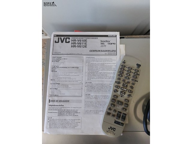 Lot 43 - videorecorder jvc hr-v610 - afbeelding 2 van  4