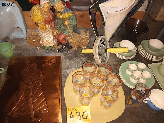 Lot 430 - retro decoratie en huisraad. 44 stuks - afbeelding 3 van  5