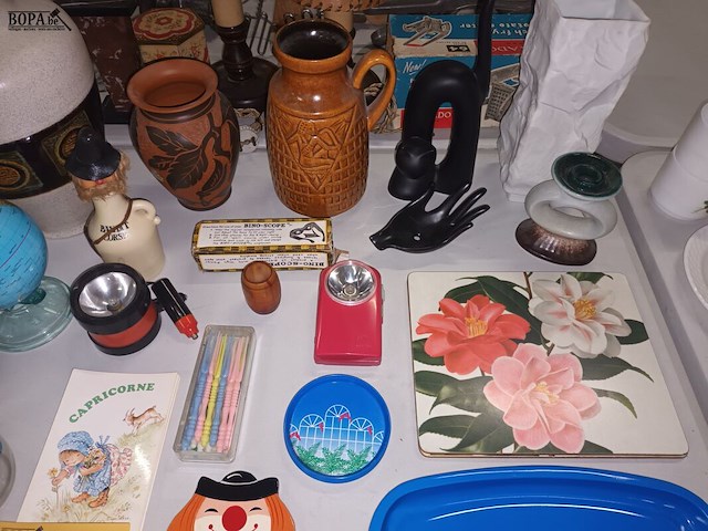 Lot 431 - retro decoratie. 22 stuks - afbeelding 3 van  5