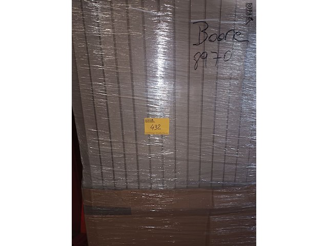 Lot 432 - doos met kartonnen profielen - afbeelding 3 van  3