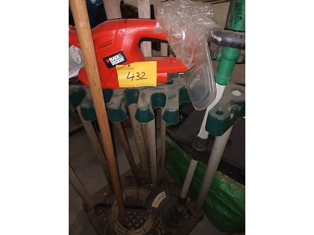 Lot 432 - tuingereedschap. 9 stuks - afbeelding 6 van  6