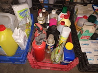 Lot 433 - aangebroken huishoudproducten - afbeelding 4 van  5