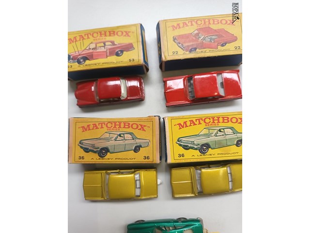 Lot 433 - matchbox auto’s. 5 stuks - afbeelding 2 van  4