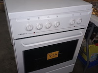 Lot 434 - elektrisch fornuis friac - afbeelding 1 van  4