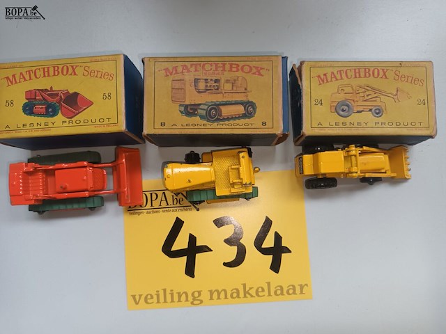 Lot 434 - matchbox graafmachines. 3 stuks - afbeelding 2 van  3