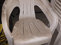 Lot 434 - pvc tuinstoelen. 3 stuks - afbeelding 2 van  2