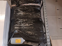 Lot 435 - lege bidons. 1 pallet - afbeelding 1 van  3