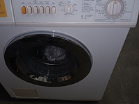 Lot 435 - wasmachine miele - afbeelding 3 van  3