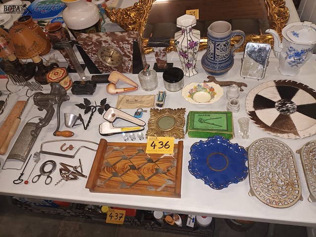 Lot 436 - brocante decoratie en huisraad. 55 stuks - afbeelding 1 van  7