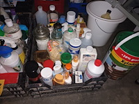 Lot 437 - aangebroken huishoudproducten - afbeelding 3 van  3