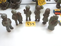 Lot 439 - beeldjes geert kunen. 6 stuks - afbeelding 1 van  4