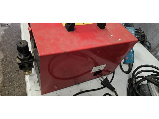 Lot 44 - compressor - afbeelding 3 van  4