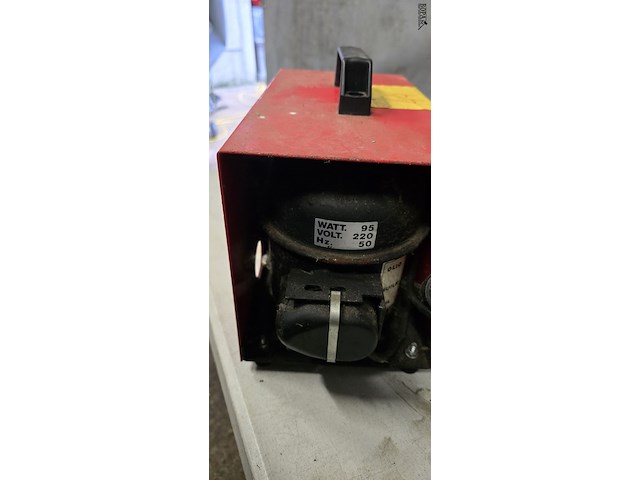 Lot 44 - compressor - afbeelding 4 van  4