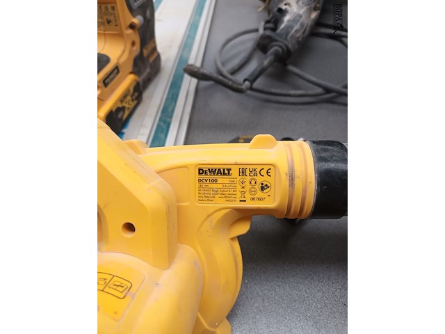 Lot 44 - dewalt accu werktuigen - afbeelding 7 van  11