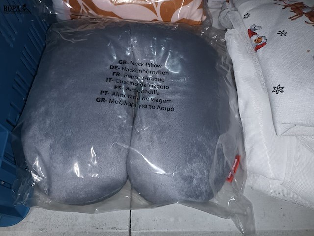 Lot 44 - divers textiel. 9 stuks - afbeelding 4 van  8