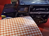 Lot 44 - diverse reclame auto's in blik 5 stuks - afbeelding 3 van  6