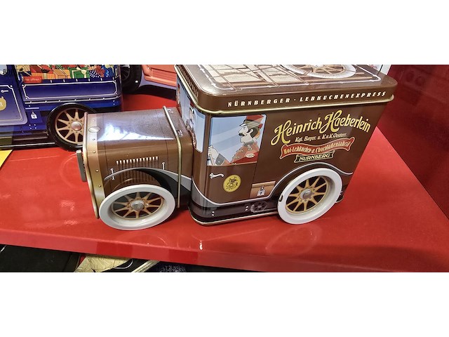 Lot 44 - diverse reclame auto's in blik 5 stuks - afbeelding 6 van  6