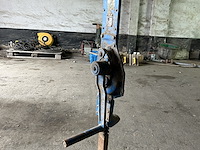 Lot 44 - metalen takel/krik - afbeelding 3 van  4