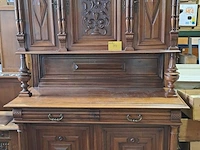 Lot 44 - meubelstuk 19e e henri ii-stijl gedetailleerd houtsnijwerk - afbeelding 1 van  5