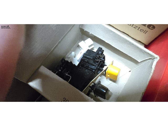 Lot 44 - miele diverse onderdelen - afbeelding 7 van  7