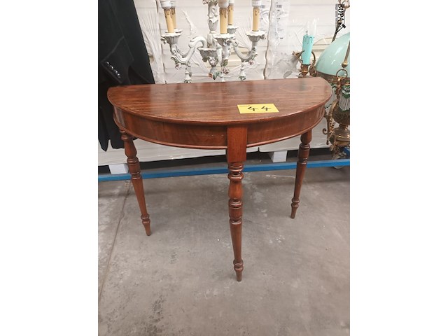 Lot 44 - muurtafel - afbeelding 2 van  3