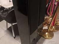 Lot 44 - muziek boxen synthese. 2 stuks - afbeelding 2 van  5