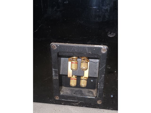 Lot 44 - muziek boxen synthese. 2 stuks - afbeelding 4 van  5