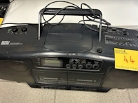 Lot 44 - samsung digital cd synchro dubbing system - afbeelding 1 van  6