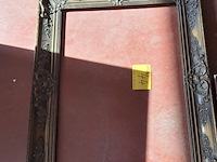 Lot 44 - set van 3 antieke fotolijsten barokke stijl - goudkleurig - afbeelding 4 van  4