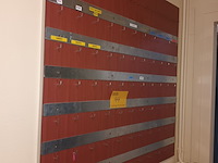 Lot 44 - sleutelbord - afbeelding 2 van  2